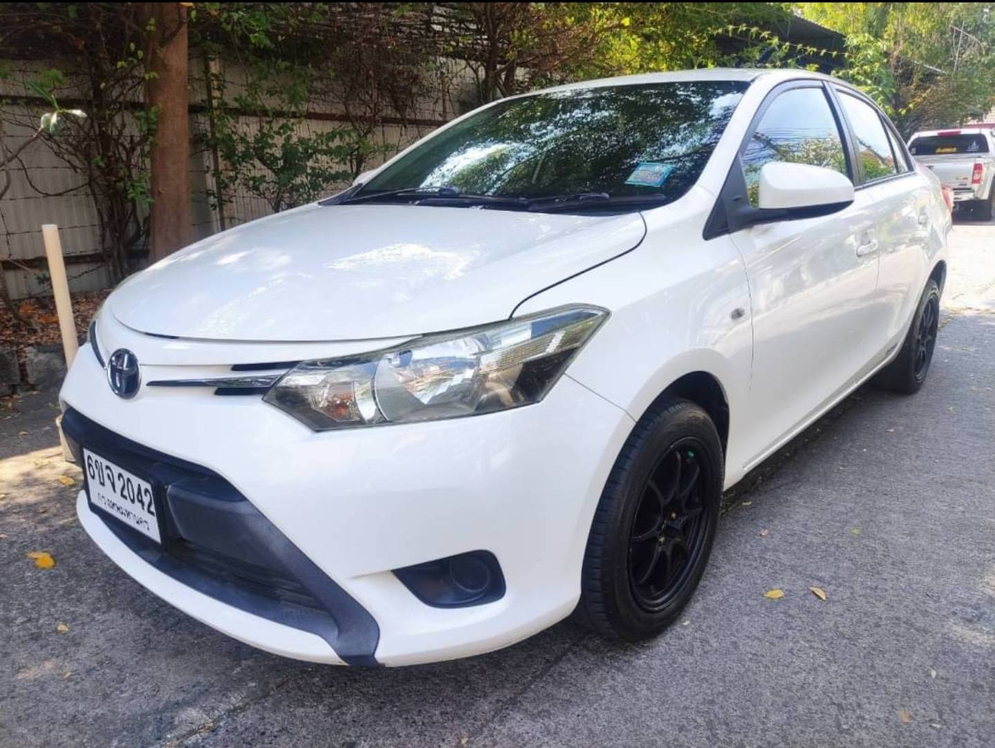 Toyota Vios 1.5E Sedan AT 2014