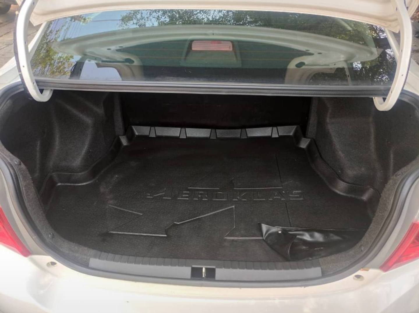 Toyota Vios 1.5E Sedan AT 2014 - Image 14