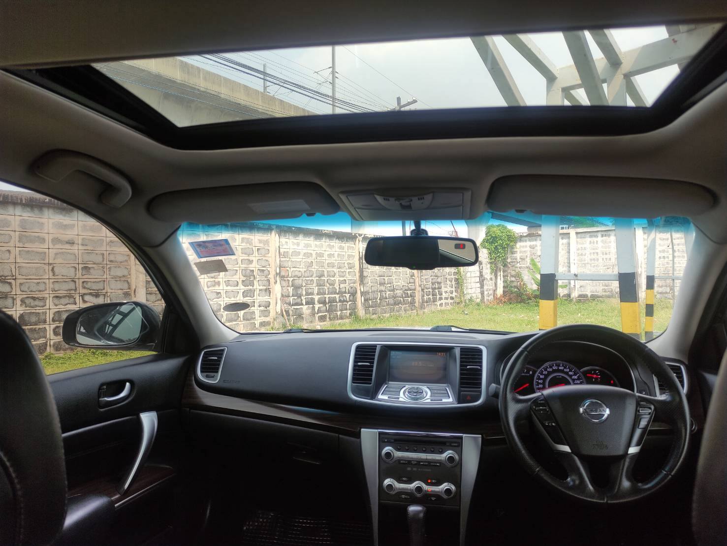 Nissan Teana 2.5 250XV Sport Seadan AT 2012 - Image 11